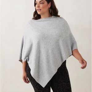 New never worn Pennington’s poncho